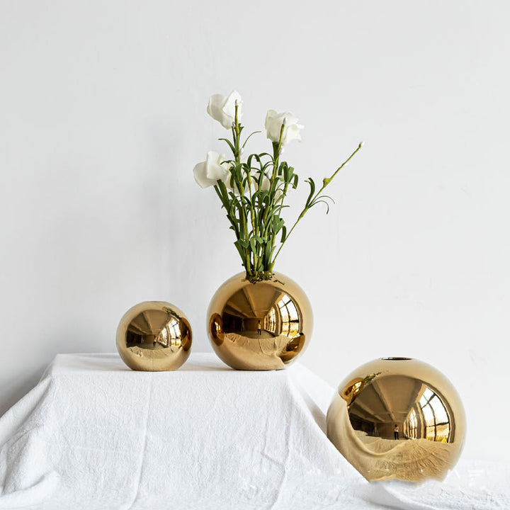 Electroplated Ceramic Gold Vases | Confetti Living