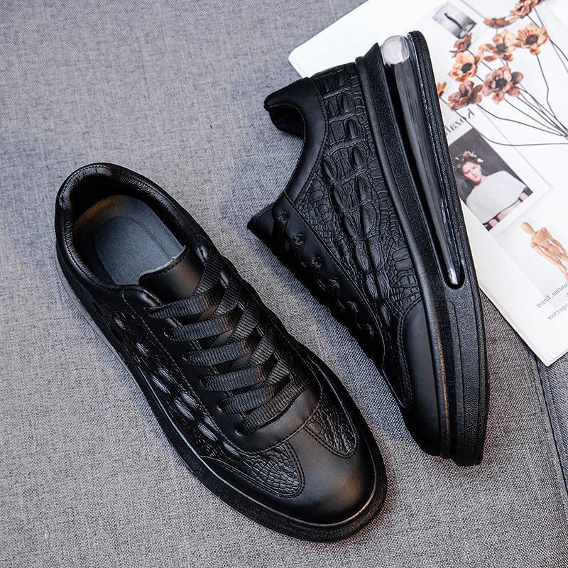 Men's Trendy Leather Fashion Sneakers in Black | Confetti Living