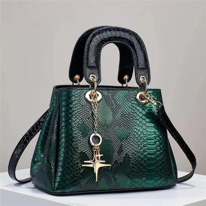 Women's Fashion Crocodile Pattern Shoulder Bag in Green | Confetti Living