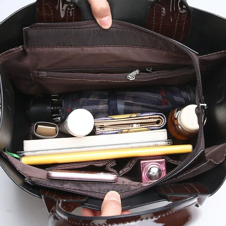 Women's Versatile Black Crocodile Pattern Shoulder Bag