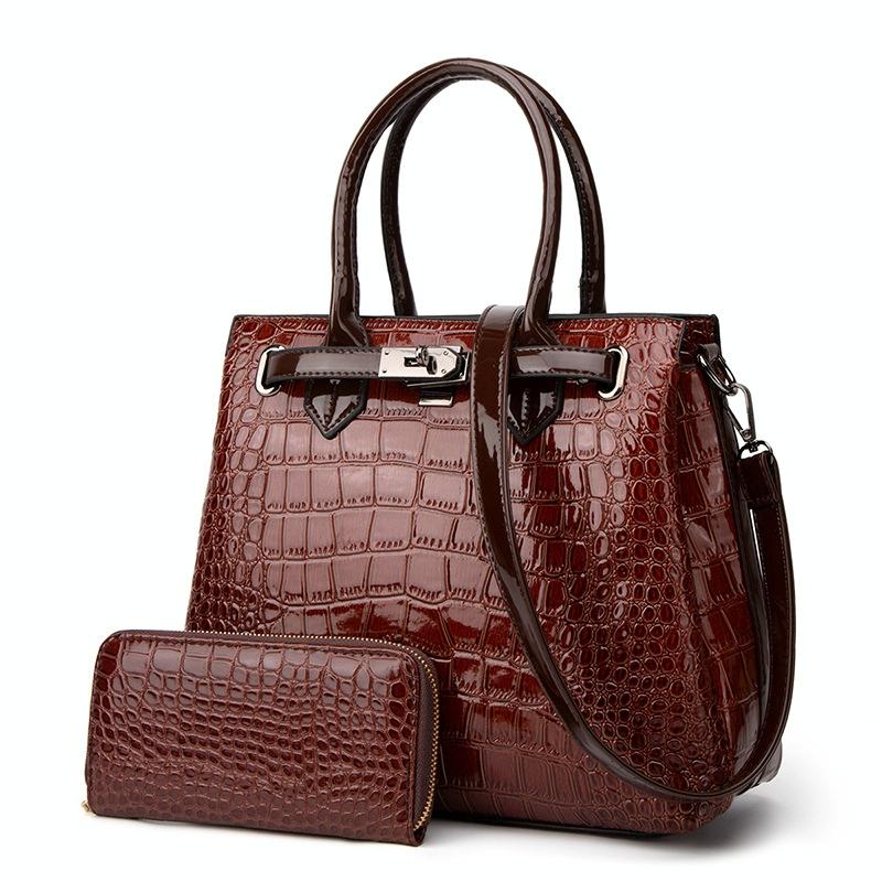 Large Capacity 2-in-1 Crocodile Patent Leather Shoulder Bag - Brown