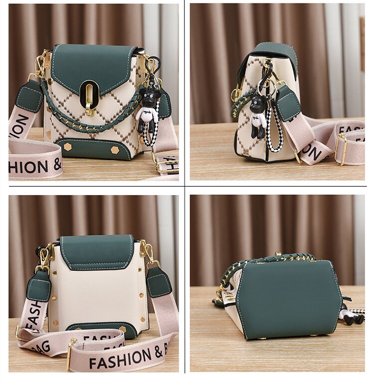 Black Stylish Korean Minimalist Crossbody Bag - Elegant Small Square Shoulder Bag with Phone Pocket