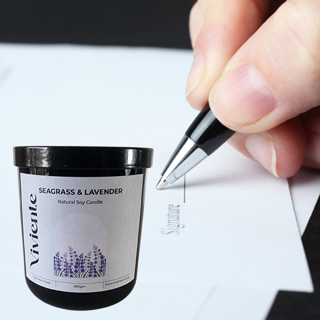 Viviente Natural Soy Candle Seagrass and Wild Lavender | Confetti Living