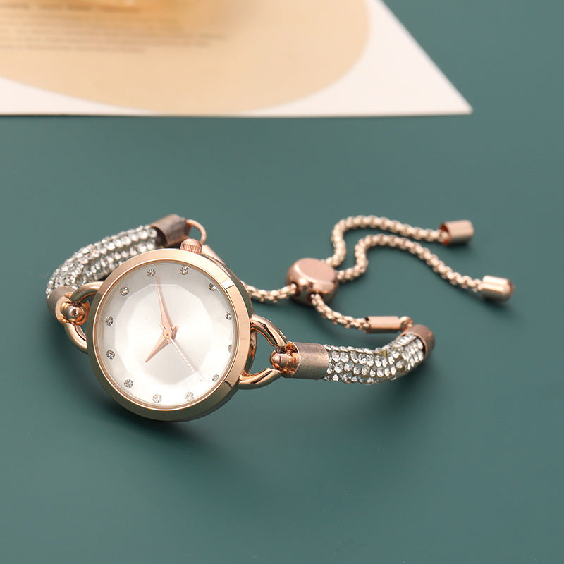 Women's Quartz Fashion Watch with Niche Bracelet Band in Silver | Confetti Living