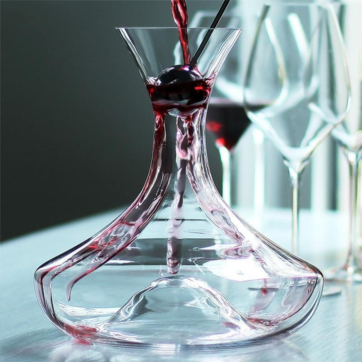 Home Bar Luxury Space Design Wine Decanter