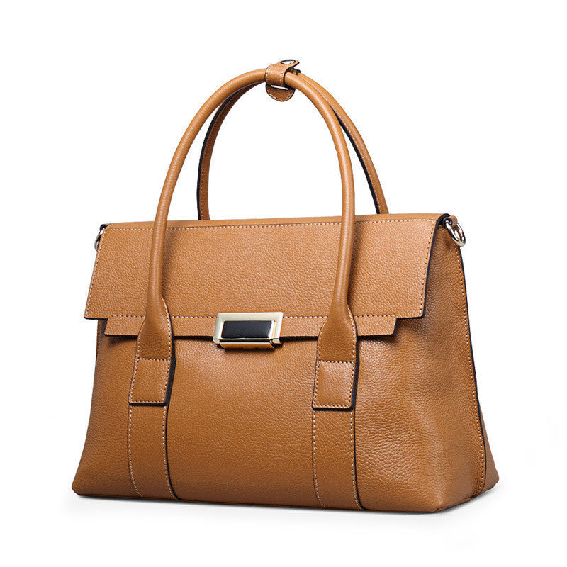 Women's Cruise Leather Messenger Bag in Brown | Confetti Living