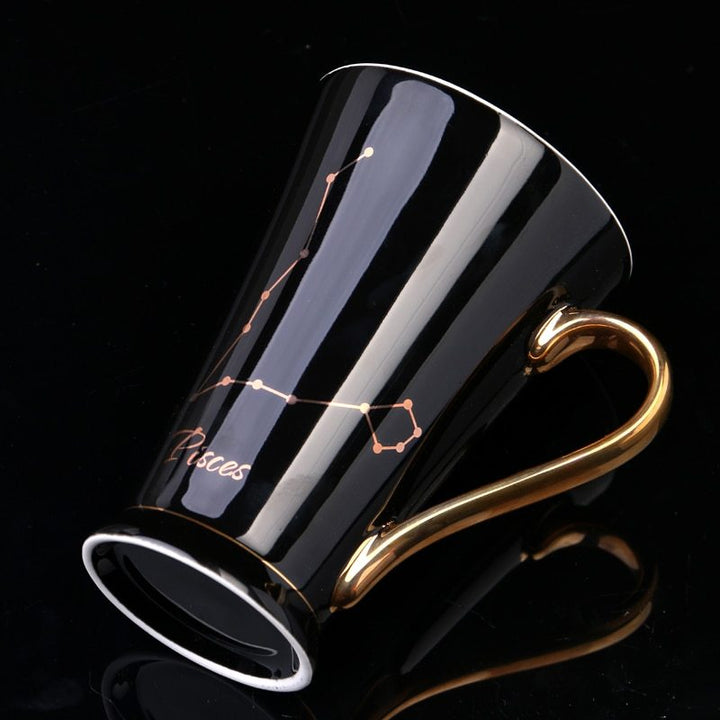 Zodiac Coffee Mugs with Lid and Spoon showing Black Pisces | Confetti living