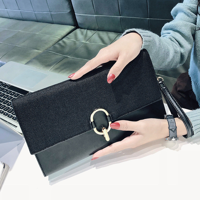 Women's Match-All Fashion Clutch Bag