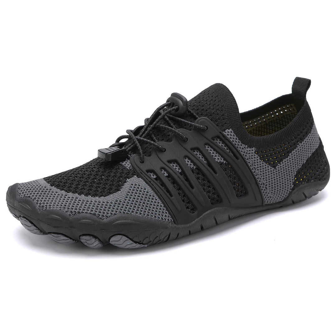 Unisex Active Non-slip Sports Shoes in Black | Confetti Living