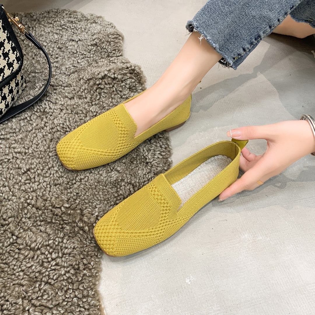 Women's Low Top Casual Flat Shoes in Green | Confetti Living