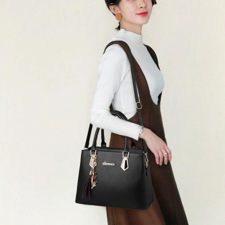 Women's Messenger Bag and Large Capacity Bag Set - Black