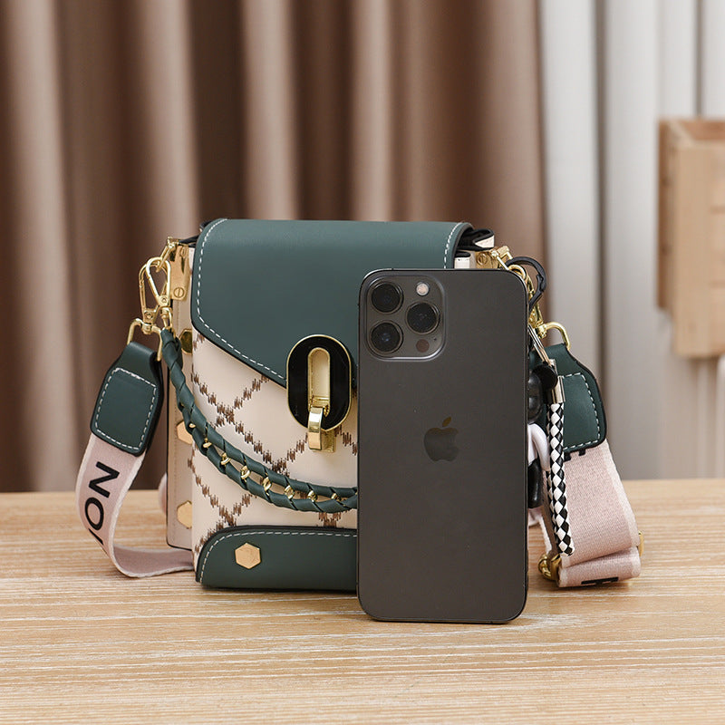 Green Stylish Korean Minimalist Crossbody Bag - Elegant Small Square Shoulder Bag with Phone Pocket