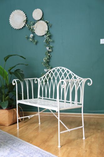 White Lavinia Iron Outdoor Bench | Confetti Living