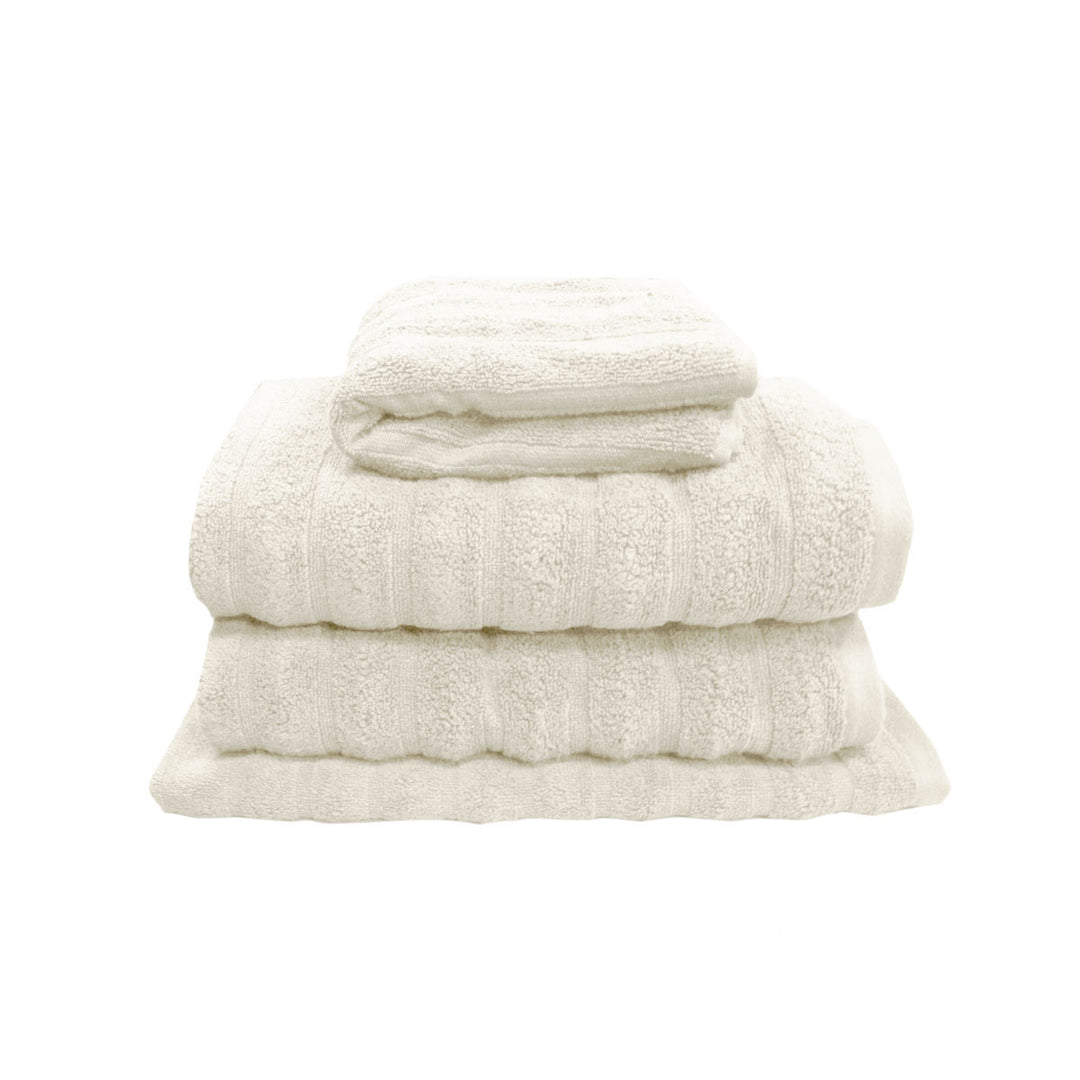 J Elliot Home George Collective Cotton Bath Towel Set Snow - 4 pieces | Confetti Living