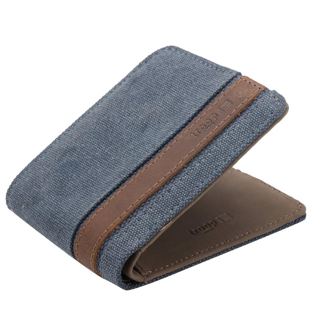 The Colorado Blue wallet from Troop London is a bi-fold wallet featuring an embossed leather stripe, a branded fully-lined interior, multiple card slots and a photo ID window. Choose from 4 color options with a nice gift box packaging which is ideal for gift giving. Open fold orientation.