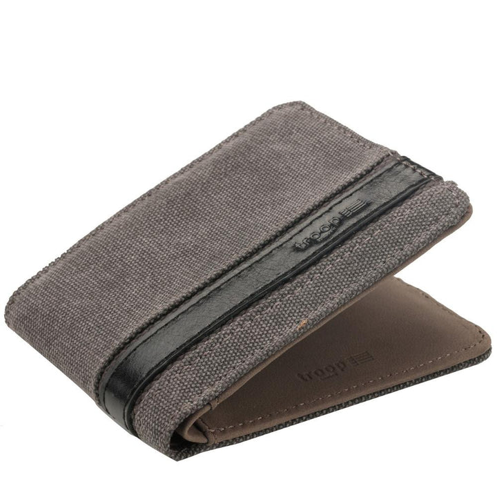 The Colorado charcoal wallet from Troop London is a bi-fold wallet featuring an embossed leather stripe, a branded fully-lined interior, multiple card slots and a photo ID window. Choose from 4 color options with a nice gift box packaging which is ideal for gift giving. Open fold orientation.